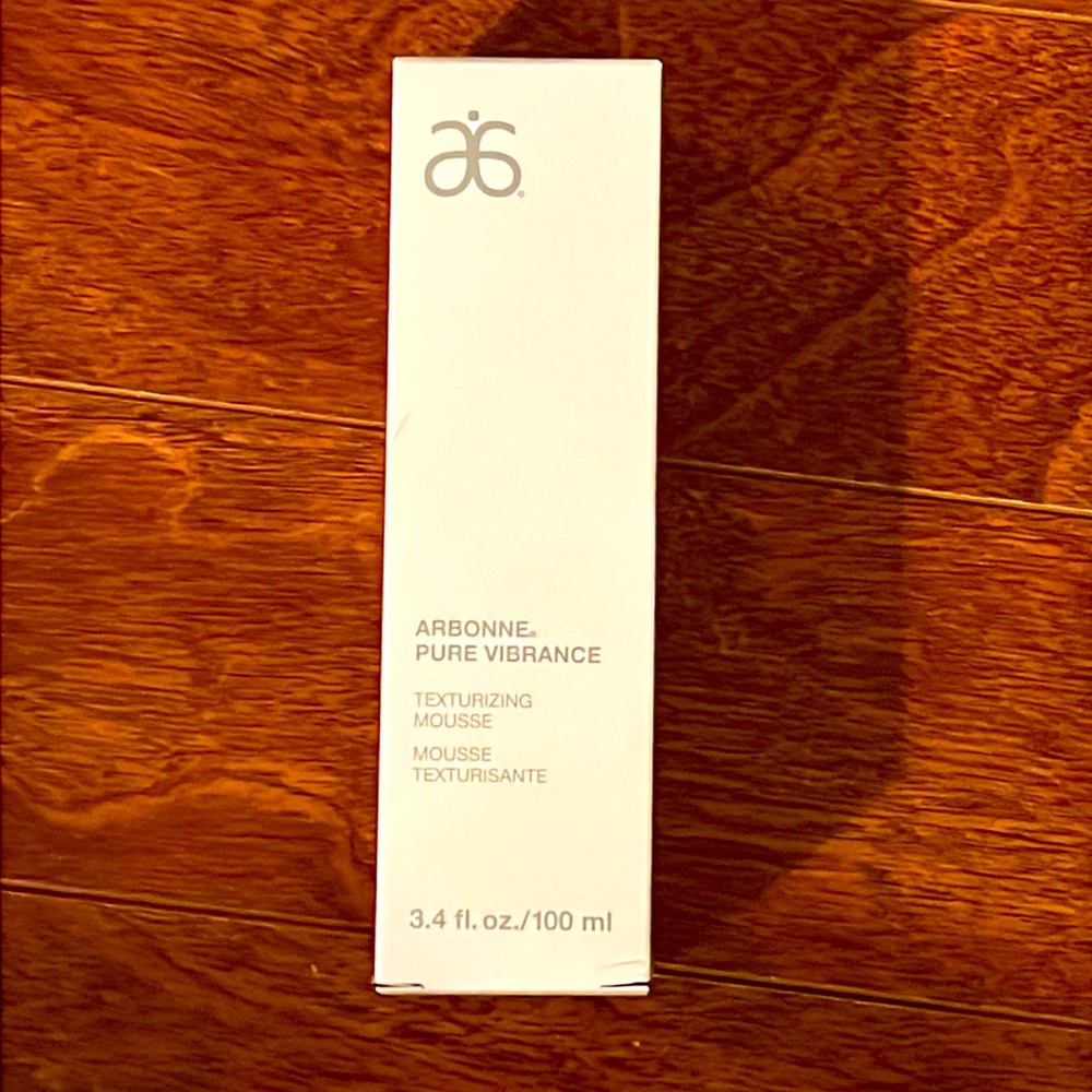 Arbonne texturizing mousse